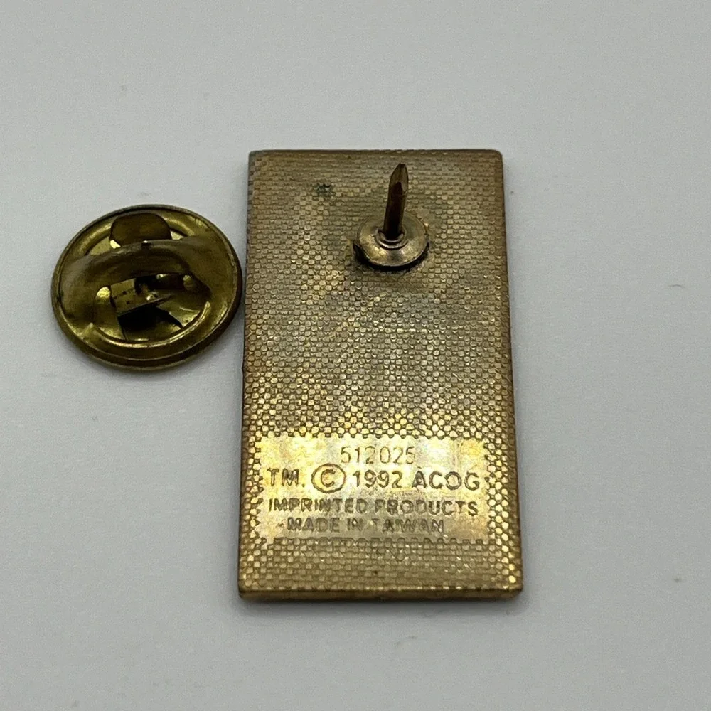Vintage 1996 Atlanta Summer Olympics Broadcasting Company AOB Lapel‎ Hat Pin